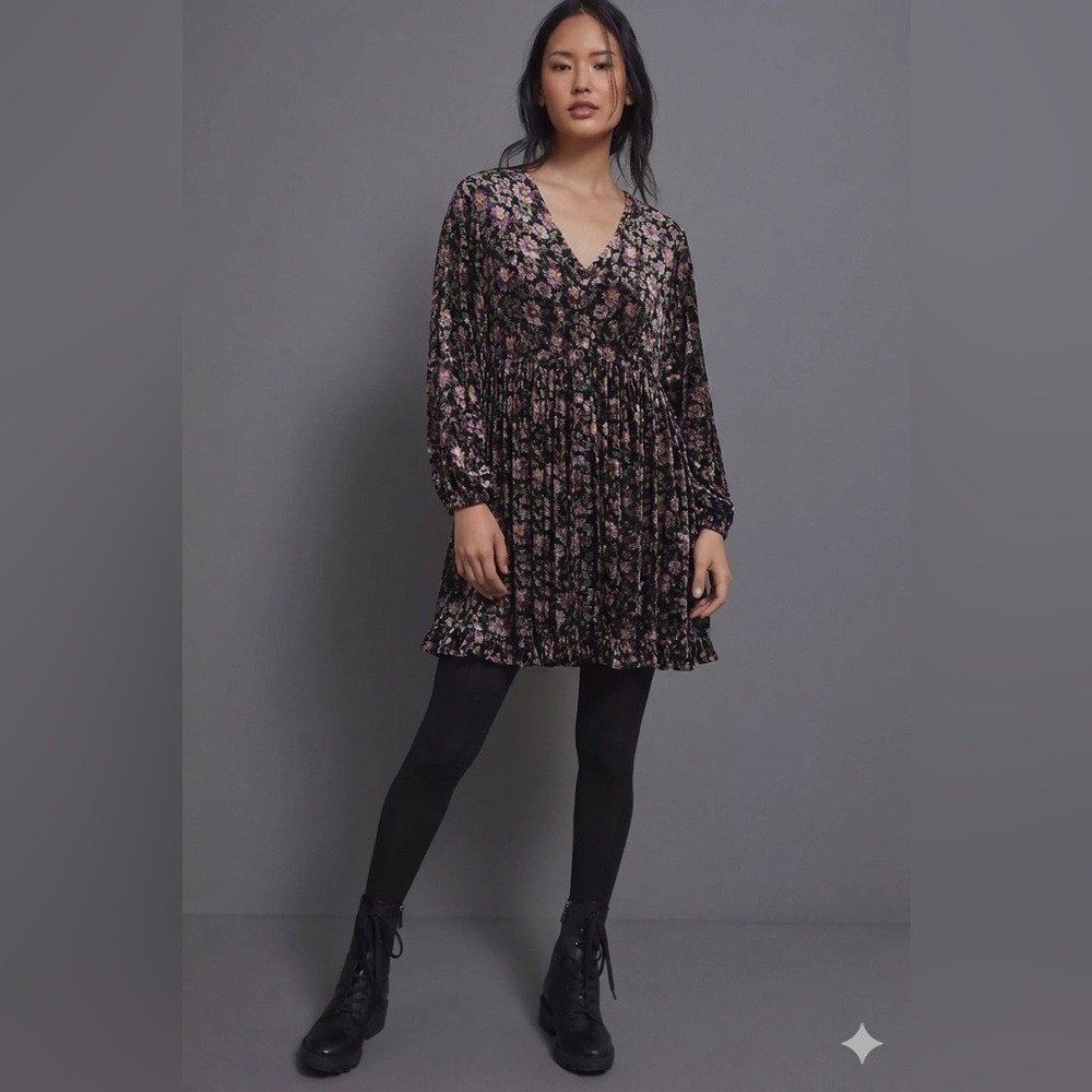 VTG Nostalgia Velvet Babydoll Mini Dress